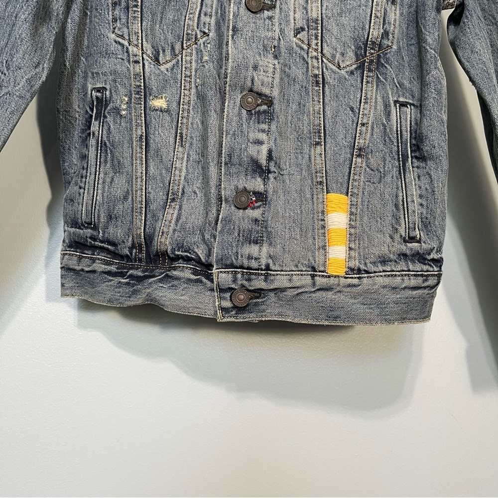 Levi’s. Men’s brand new with tag special edition Hula dancer denim jacket - Picture 3 of 13